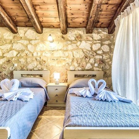 Zante Poolside Paradise - La Vite Stone Villa Kalipádo Kültér fotó