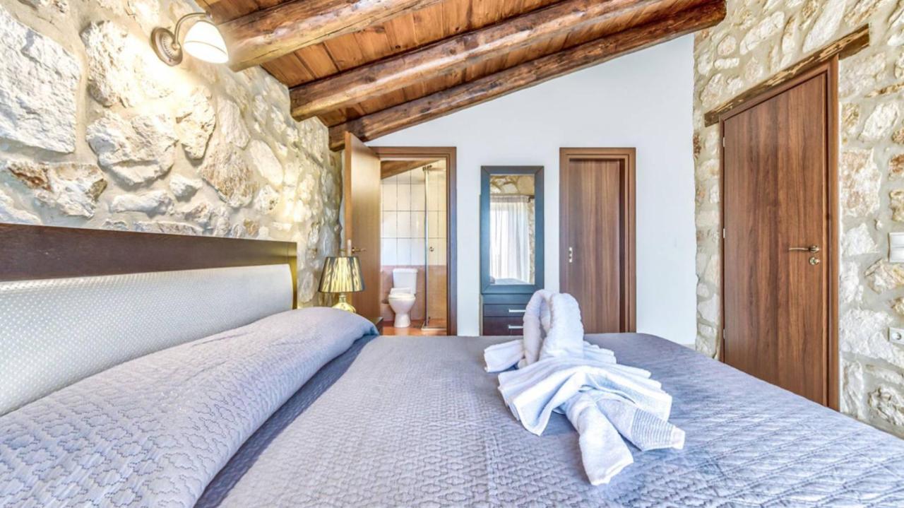 Zante Poolside Paradise - La Vite Stone Villa Kalipádo Kültér fotó