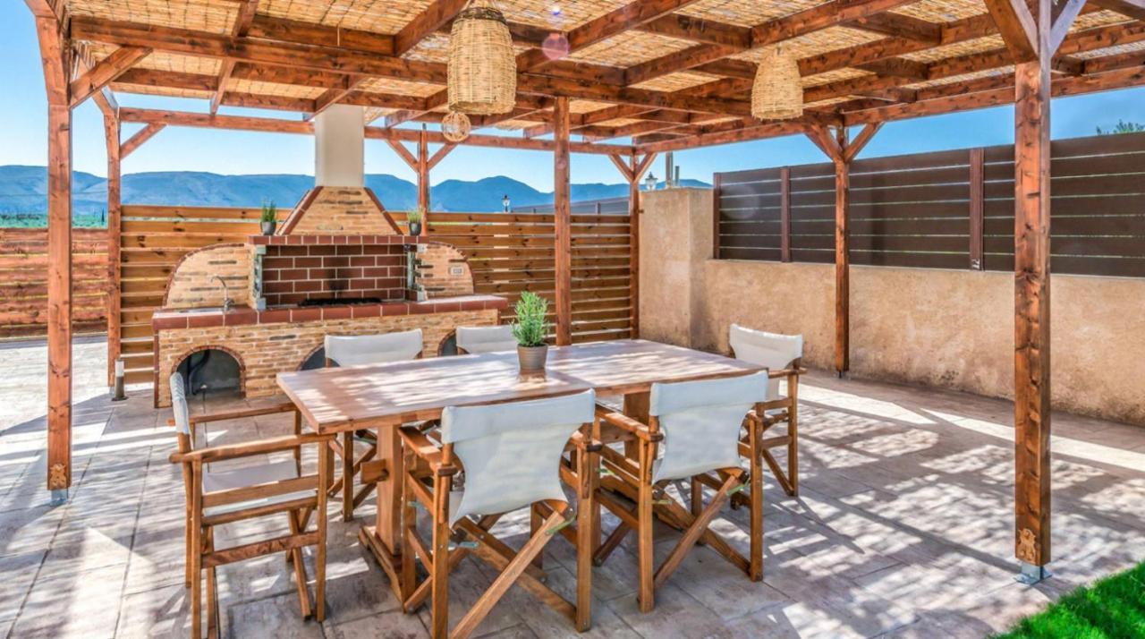Zante Poolside Paradise - La Vite Stone Villa Kalipádo Kültér fotó