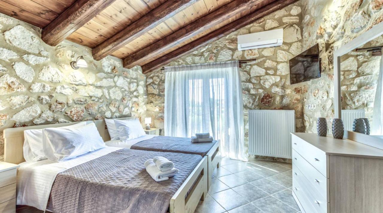 Zante Poolside Paradise - La Vite Stone Villa Kalipádo Kültér fotó