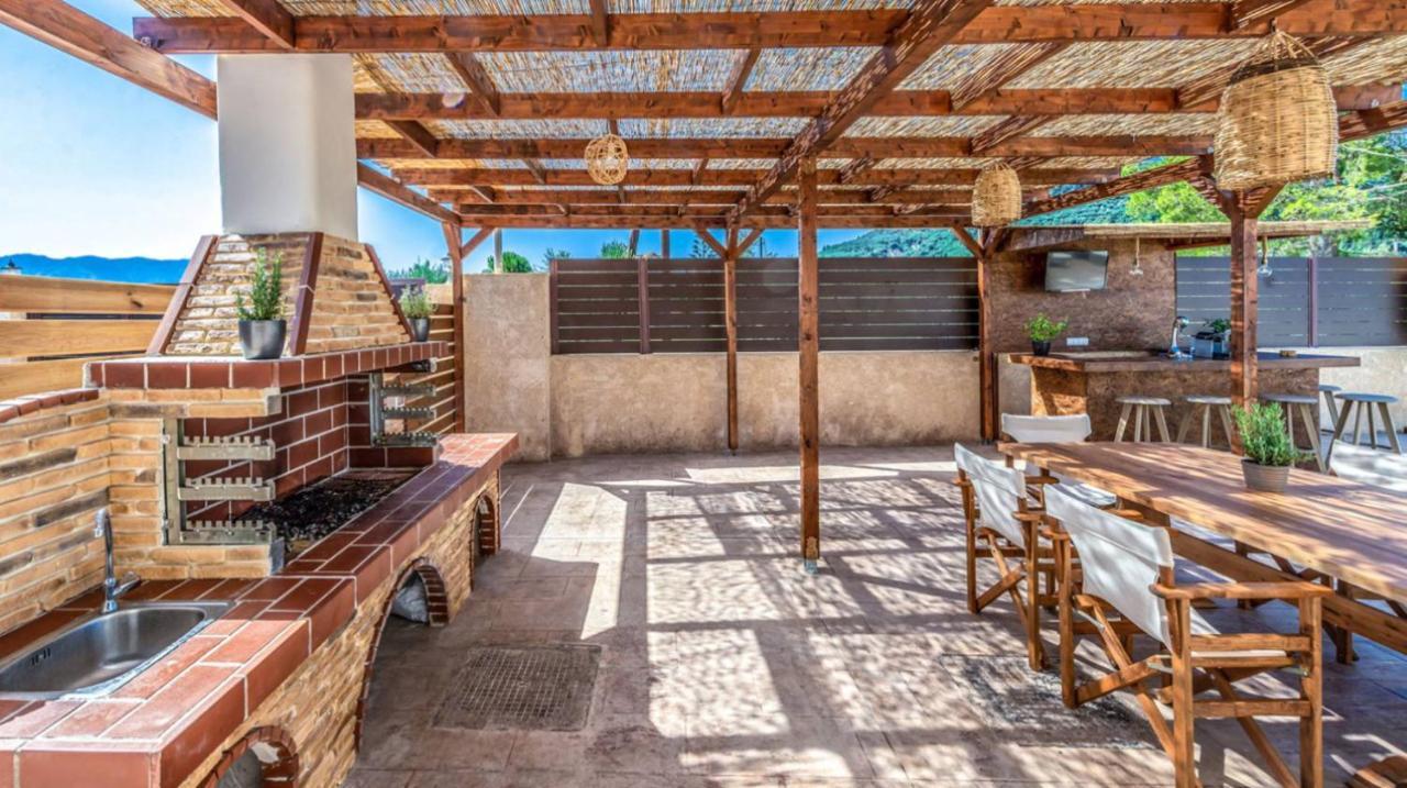 Zante Poolside Paradise - La Vite Stone Villa Kalipádo Kültér fotó